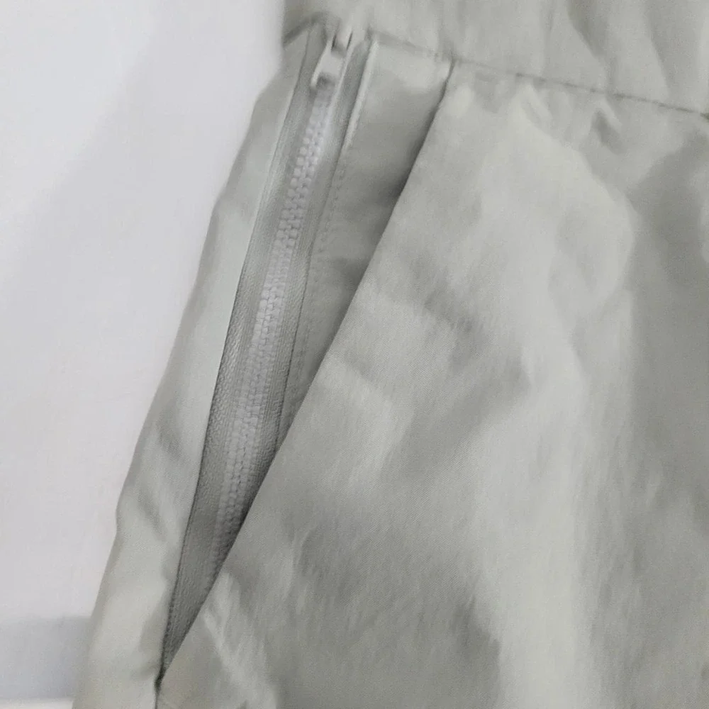 Banana Republic grey hybrid shorts Size 31